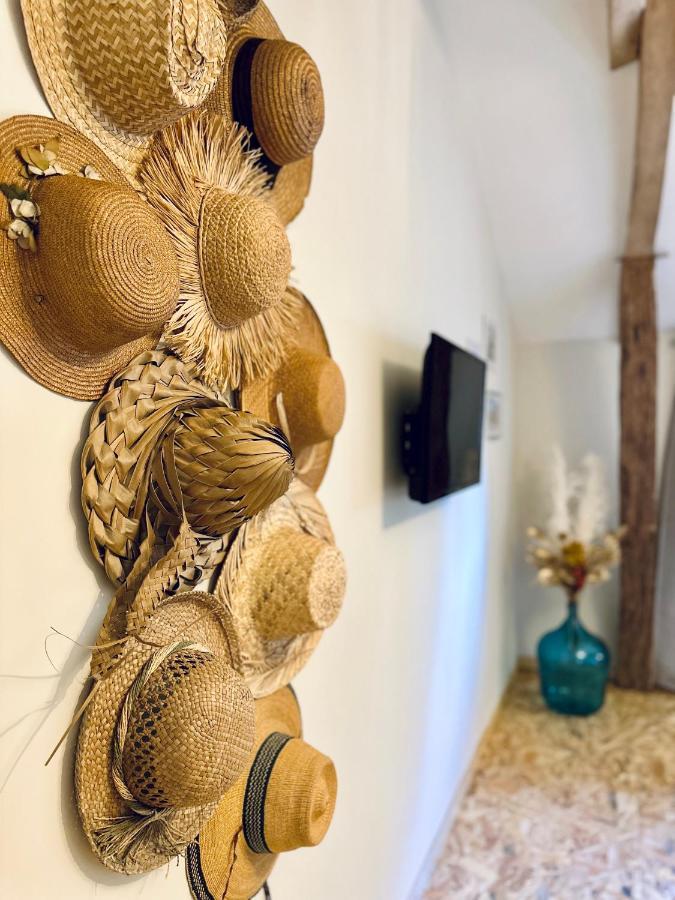 Domaine De La Source Bed & Breakfast Sainte-Christie-d'Armagnac Ngoại thất bức ảnh
